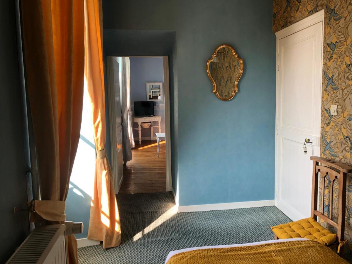 Manoir De Vilaines Varennes  Eksteriør bilde